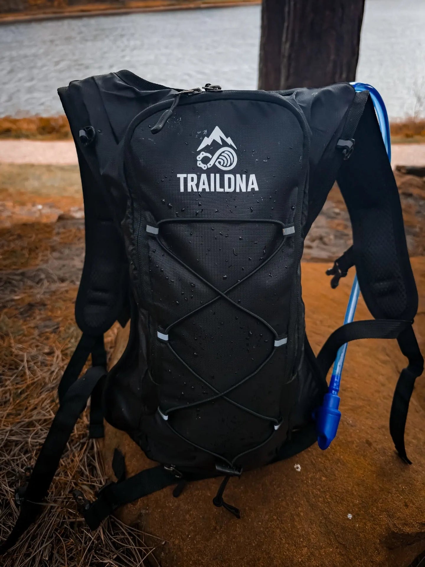TrailDNA 10L Hydration Backpack - TrailDNA - Mtb