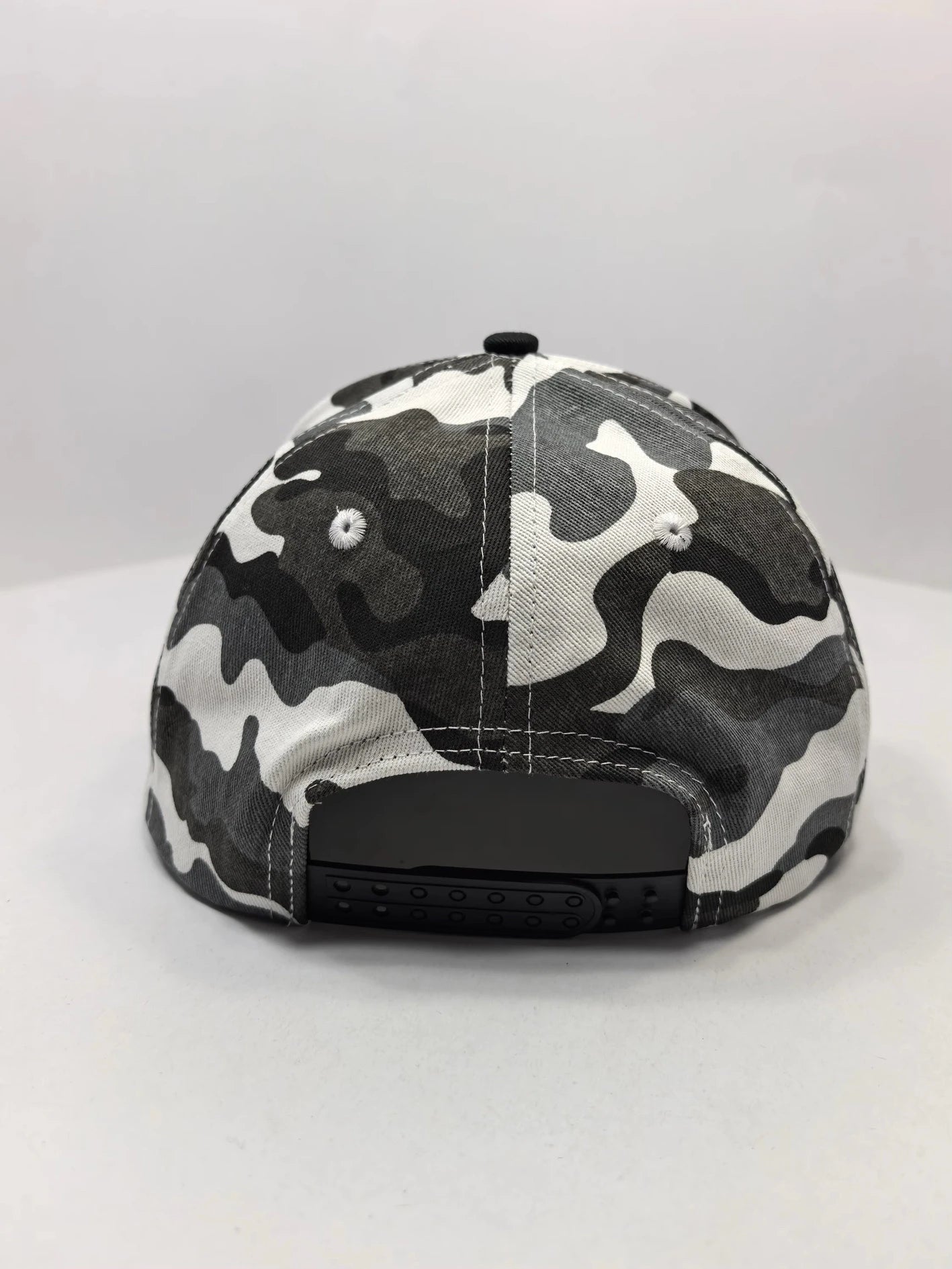 TrailDNA Baseball Cap – White Camo - TrailDNA - Mtb